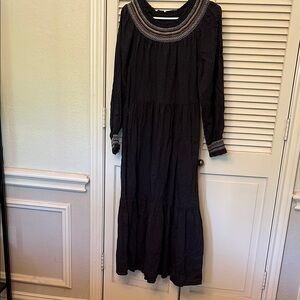 Universal Thread Black Long Sleeve Dress